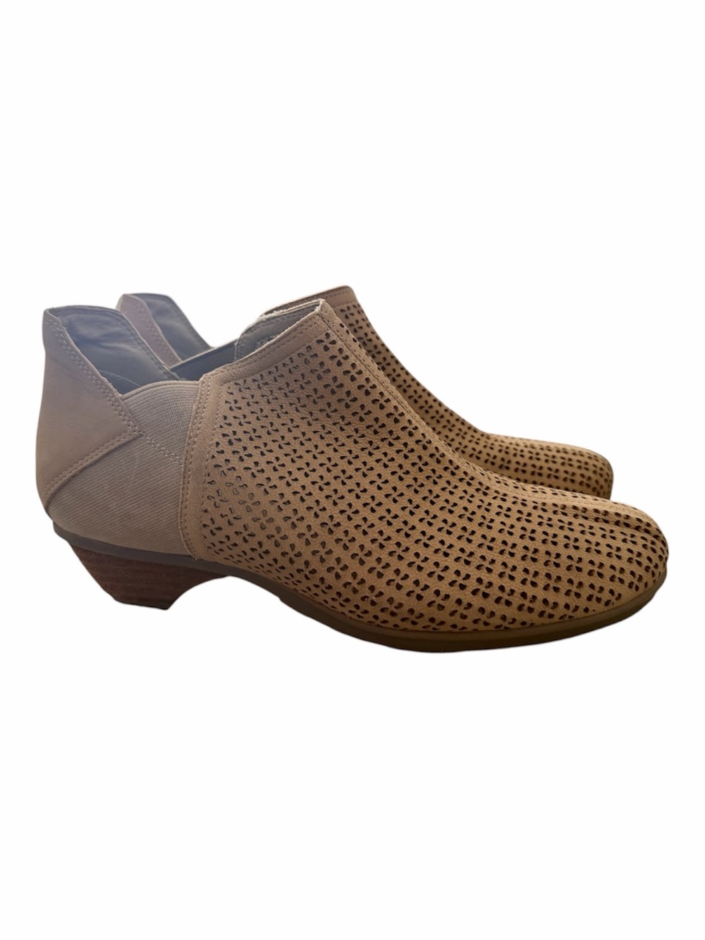 Abeo Nevis Ankle Boots 7 N